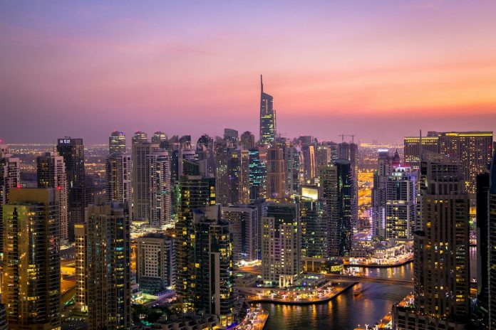 alege-un-sejur-dubai-pentru-cele-mai-bune-cumparaturi-arhitectura-uimitoare-lux-oriental-si-plaje-minunate.jpg