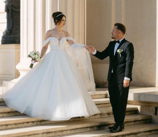 Rochii de mireasă care rămân elegante și peste ani